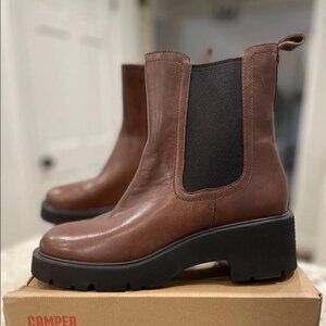 New In Box - Camper Milah Brown Leather Chelsea Boot Size 41